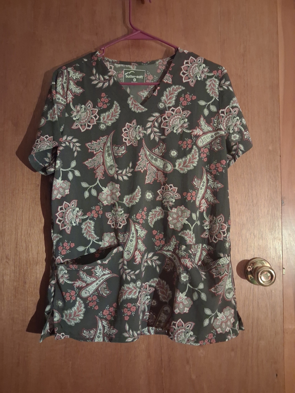 UA Scrubs Floral Paisley Short Sleeve Top in Dark Gray and Pink